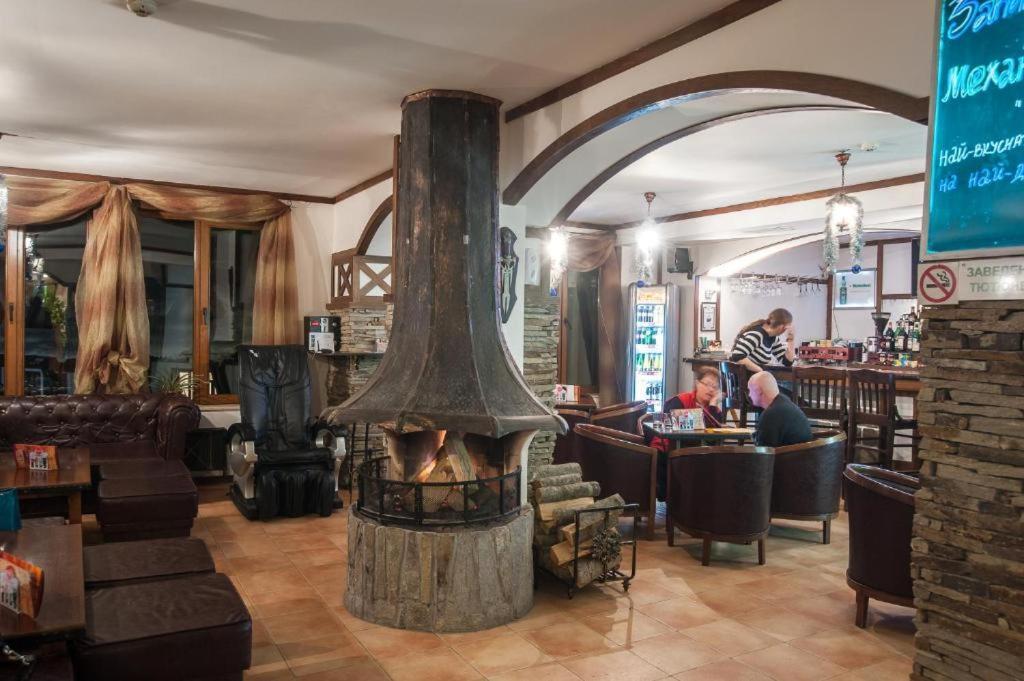Замъка 1 Aparthotel Pamporovo Buitenkant foto